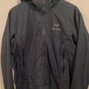 ARC'TERYX MENS ATOM SL HOODED JACKET